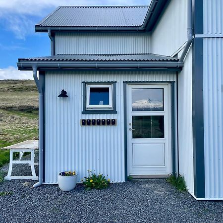 Lindarholl Guesthouse Stori-Bakki Екстериор снимка