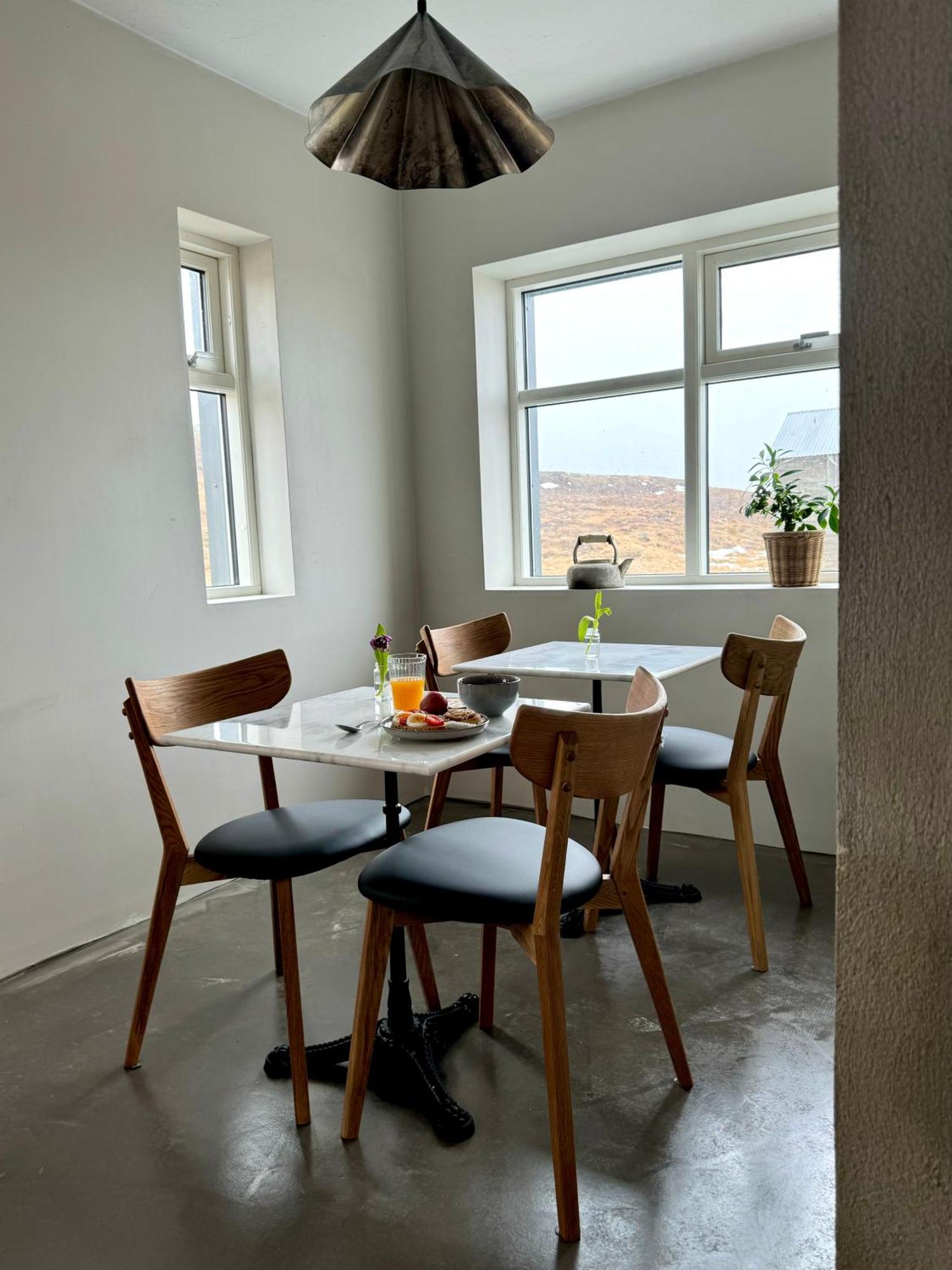 Lindarholl Guesthouse Stori-Bakki Екстериор снимка