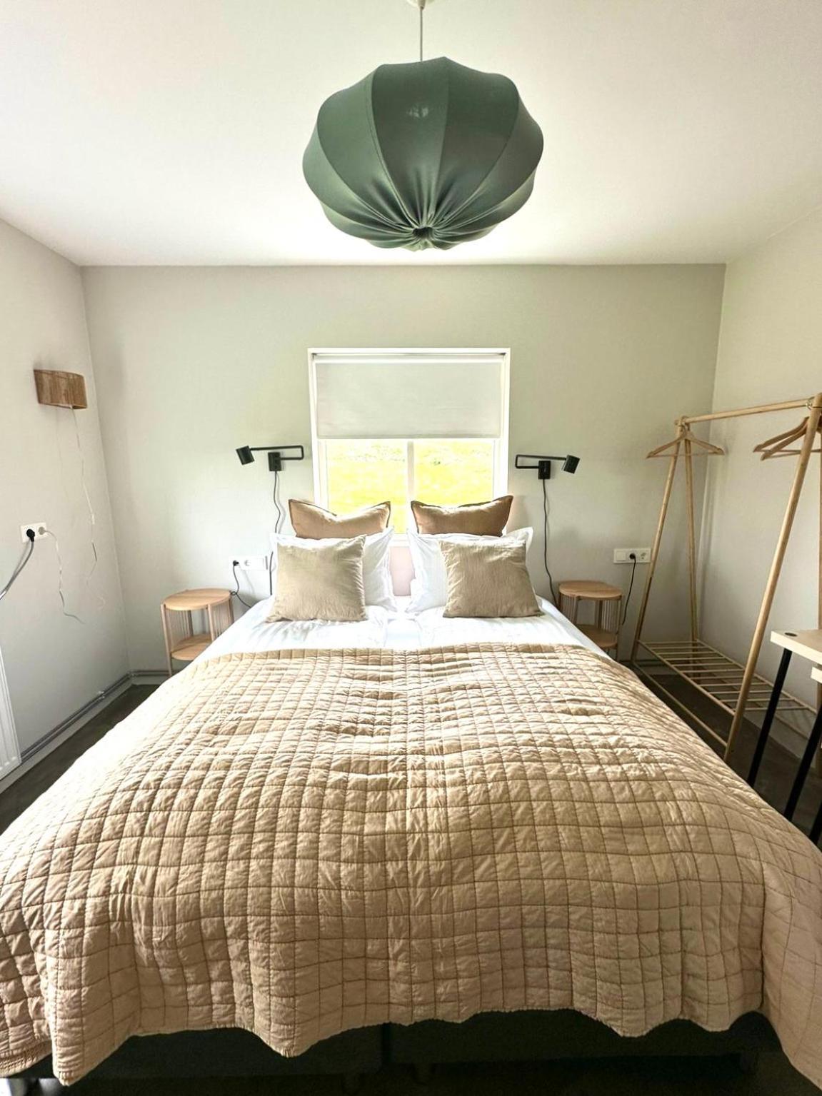 Lindarholl Guesthouse Stori-Bakki Екстериор снимка